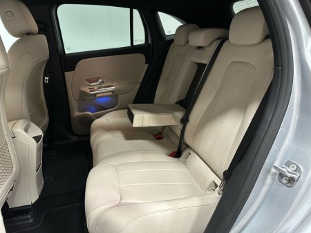 2025 Mercedes-Benz EQA - view 4