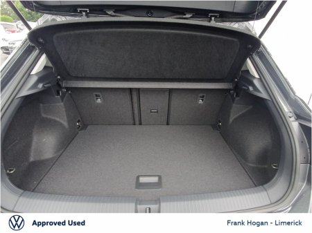 2025 Volkswagen T-Roc ( DEMO )T-ROC EDITION 75 2.0TDI M6F 116HP ( WITH HEATED SEATS ) €35,900 thumbnail