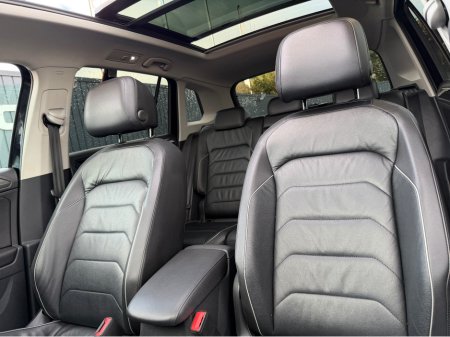 2020 Volkswagen Tiguan R-LINE BLACK EDT - 1.5 PETROL - AUTO - 12M WARRANTY - CAR: 1744 €34,950 thumbnail