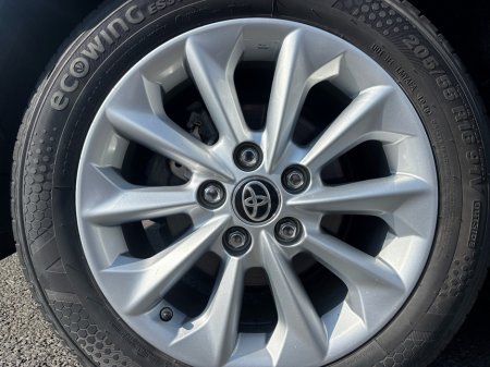 2020 Toyota Corolla - thumbnail 5