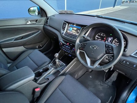 2018 Hyundai Tucson - thumbnail 25