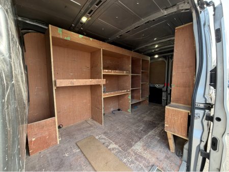 2017 Ford Transit - thumbnail 19