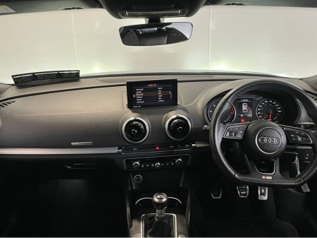 2018 Audi A3 - thumbnail 17