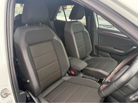 2022 Volkswagen T-Roc STYLE 2.0 150BHP AUTO * REAR VIEW CAMERA, PARKING SENSORS FRONT & REAR, APPLE CARPLAY//ANDROID AUTO, ADAPTIVE CRUISE CONTROL, ISOFIX CHILD SEAT ANCHOR, DUAL ZONE CLIMATE CONTROL, 2 YEAR NEW NCT * €30,950 thumbnail