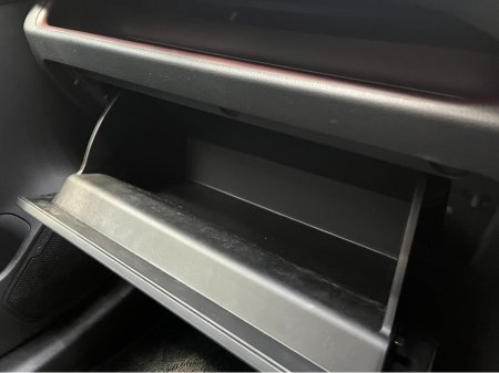 2025 Toyota Rav4 - thumbnail 19