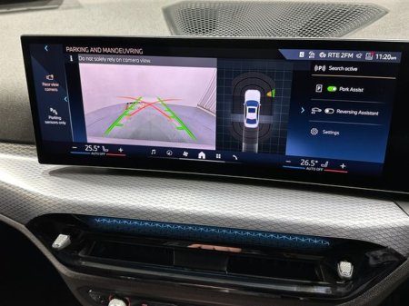 2025 BMW 3 Series - thumbnail 14