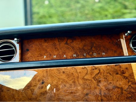 2004 Rolls-Royce Phantom AUTO thumbnail