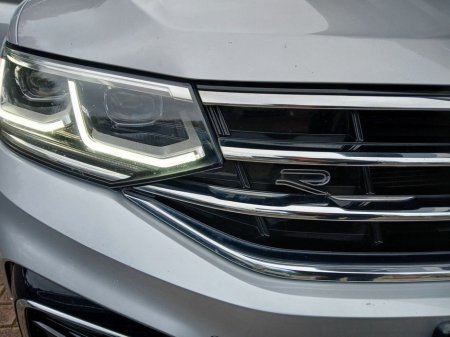 2023 Volkswagen Tiguan 2.0 TDI 150HP R-Line, Silver Met, FSH, 1 owner, 72km. €41,500 thumbnail