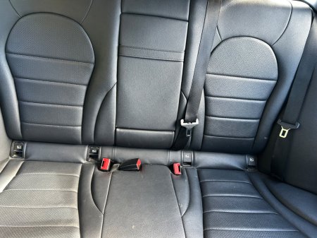 2016 Mercedes-Benz C Class - thumbnail 16