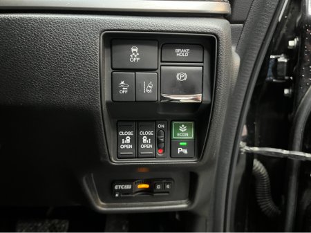 2020 Honda Odyssey €28950! 2020 HONDA ODYSSEY HYBRID ABSOLUTE EX SENSING 2.0 AUTOMATIC / CRUISE CONTROL / REVERSE CAMERA / ELECTRIC HEATED SEATS / POWER SLIDING SEATS €28,950 thumbnail