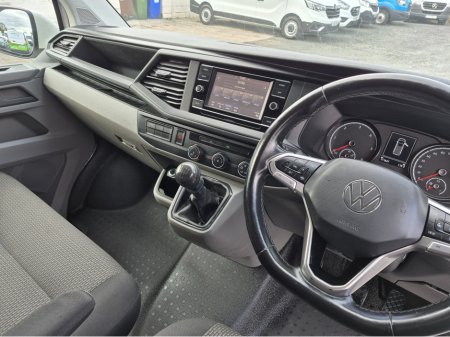 2021 Volkswagen Transporter - thumbnail 8