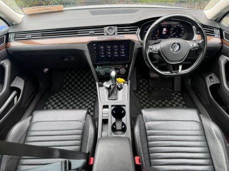 2020 Volkswagen Passat - thumbnail 10