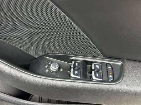 2017 Audi A3 LIMOUSINE 1.6 TDI 110 SE 4DR €13,950 thumbnail