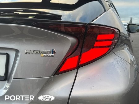 2022 Toyota C-HR 1.8 HYBRID SOL thumbnail