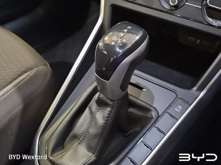 2022 Volkswagen Taigo 1.0 TSI 110HP DSG LIFE €19,975 thumbnail