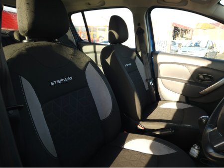 2015 Dacia Sandero STEPWAY SIGNATURE 1.5 DCI 90 4 thumbnail