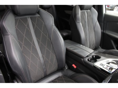 2018 Peugeot 5008 - thumbnail 11