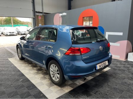 2014 Volkswagen Golf - thumbnail 4