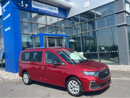 2026 Ford Tourneo Connect Titanium Auto, Wheelchair Accessible