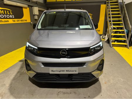 2024 Opel Combo SPORTIVE L1H1-1.5 100PS D-6SPEED TOP SPEC €19,950 thumbnail