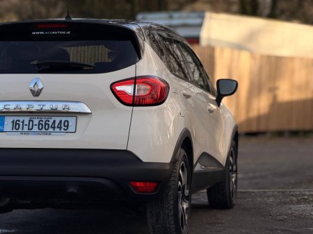 2016 Renault Captur - thumbnail 12