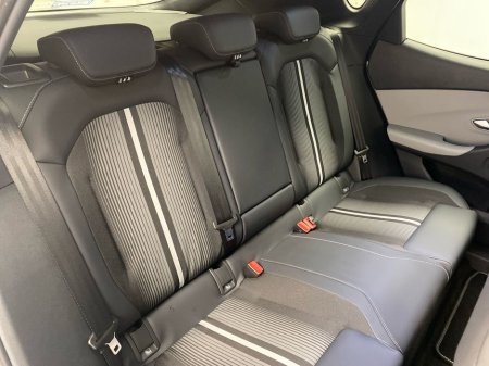 2026 Ford Capri Select 77kWh Extended Range €42,995 thumbnail