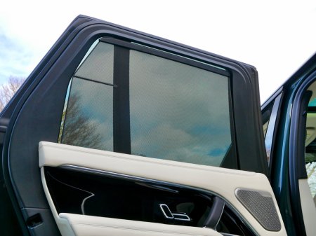 2025 Land Rover Range Rover SWB 3.0 I6 PHEV Autobiography €159,950 thumbnail