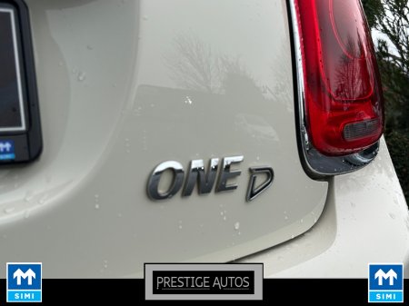 2014 MINI Hatch - thumbnail 22