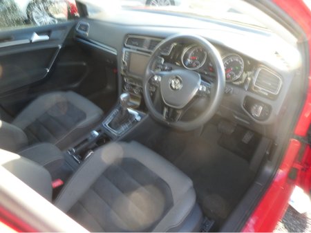 2015 Volkswagen Golf TSI Bluemotion €13,950 thumbnail