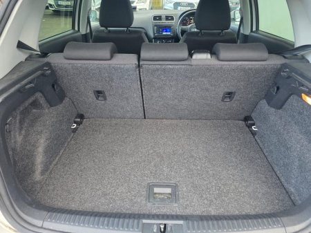 2013 Volkswagen Polo - thumbnail 16