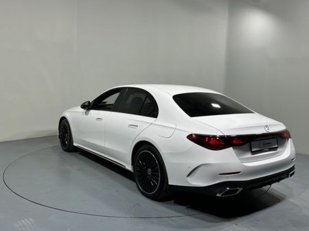 2025 Mercedes-Benz E Class - thumbnail 5