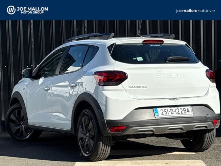 2025 Dacia Sandero Stepway - thumbnail 2