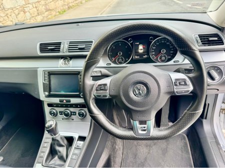 2016 Volkswagen Passat CC - thumbnail 21