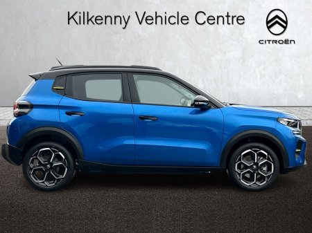 2025 Citroen C3 - view 3