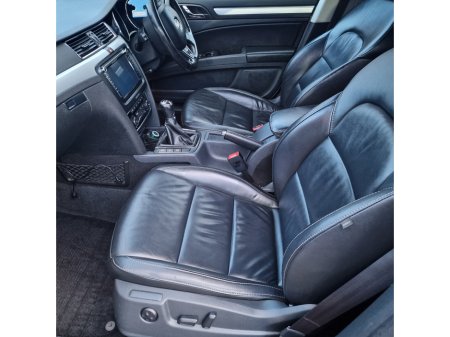 2013 Skoda Superb 2.0 TDI 170hp Elegance €7,450 thumbnail