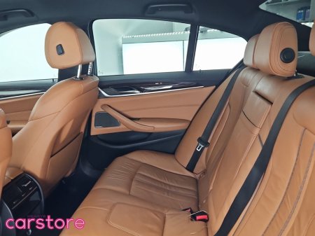 2017 BMW 5 Series 520d M Sport Auto €24,880 thumbnail