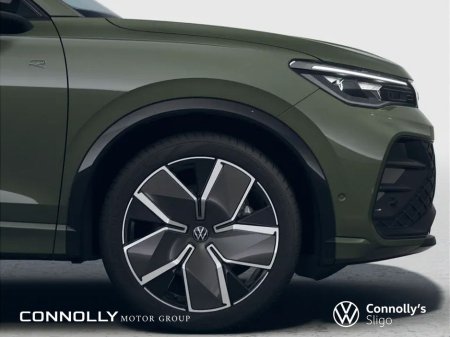 2026 Volkswagen Tiguan RLINE 75 2.0TDI 150HP AUTO €66,818 thumbnail