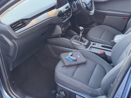 2021 Ford Kuga - thumbnail 13