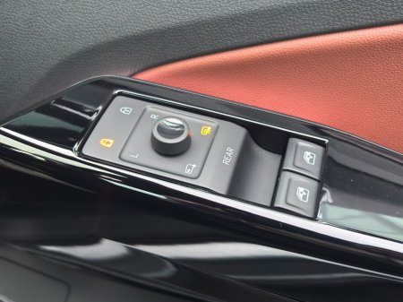 2021 Volkswagen ID.4 - thumbnail 31