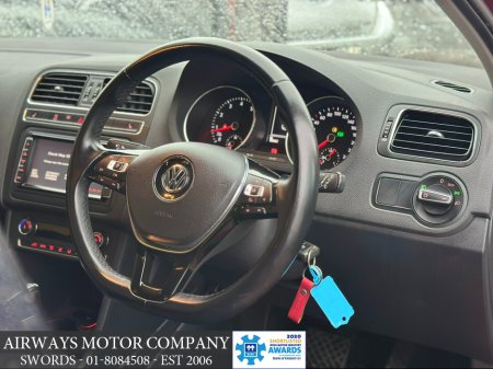 2017 Volkswagen Polo 1.2 TSI DSG 5DR - HIGH SPEC €11,950 thumbnail