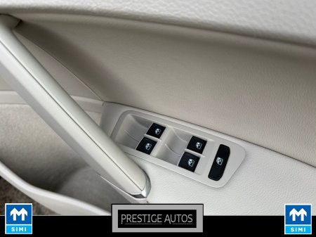 2019 Volkswagen Golf 1.4 HIGHLINE AUTO FULL CREAM LEATHER *CAR ID 00* €19,950 thumbnail