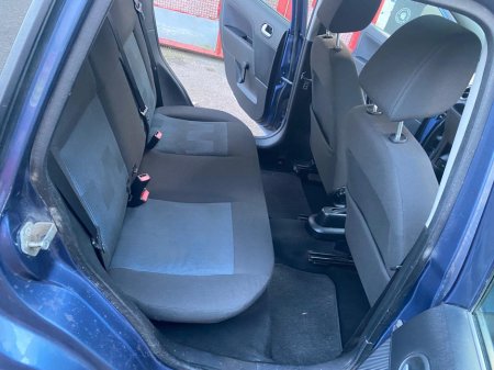 2006 Ford Fiesta - thumbnail 14