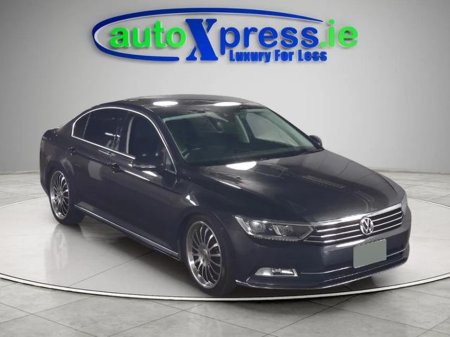 2018 Volkswagen Passat - thumbnail 1