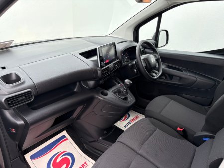 2023 Citroen Berlingo 100BHP ENTERPRISE MODEL 6 SPEED AS NEW CONDITION €17,950 thumbnail