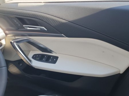 2026 BMW iX2 - thumbnail 22