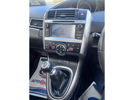 2015 Toyota Verso - thumbnail 11