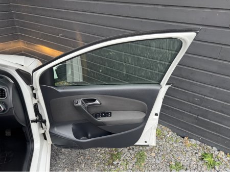 2011 Volkswagen Polo CL 1.2 MANUAL €5,895 thumbnail