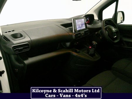 2021 Peugeot Partner PROFESSIONAL PLUS 1.5 BLUE HDI thumbnail