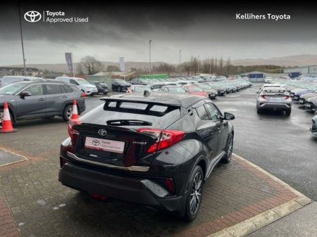 2018 Toyota C-HR C-HR HYBRID SOL €22,950 thumbnail