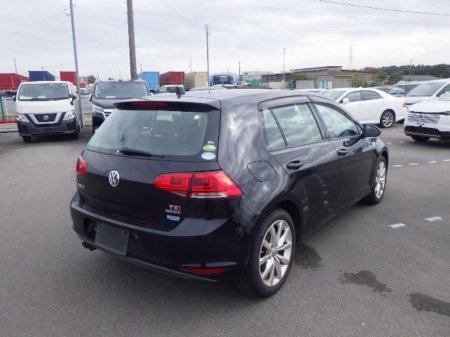 2014 Volkswagen Golf - thumbnail 4